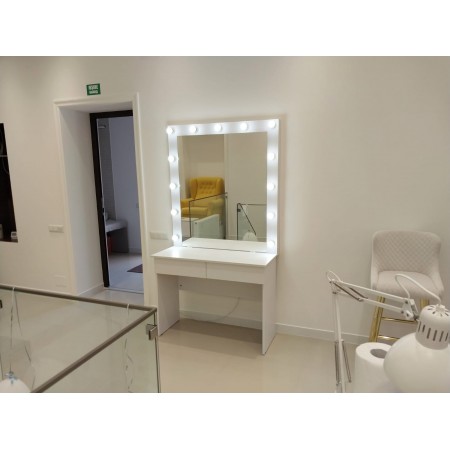 Masa  pentru salon de frumusete cu eluminare A- 26